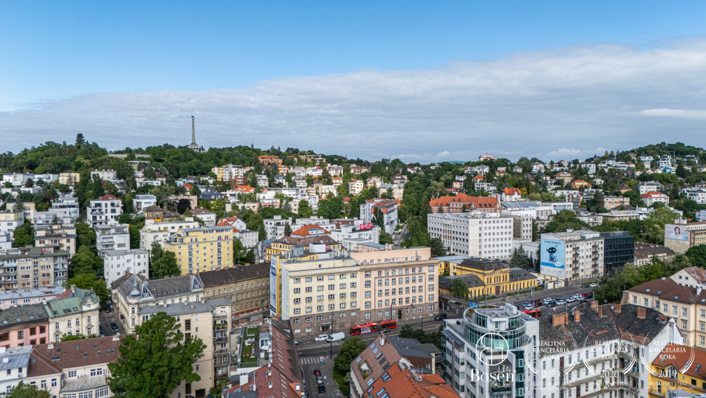 BOSEN| 3 izbový podkrovný byt vhodný na ateliér, Čajkovského ul., Staré mesto, Bratislava 1