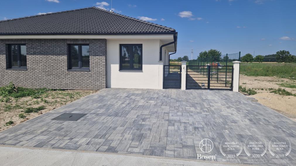 BOSEN |  3izb Rodinný dvojdom s komínom