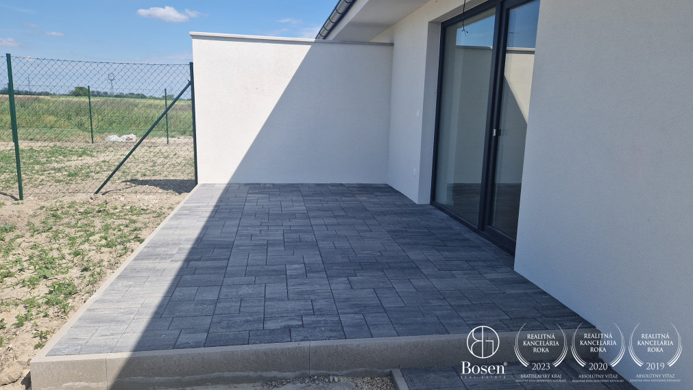 BOSEN |  3izb Rodinný dvojdom s komínom