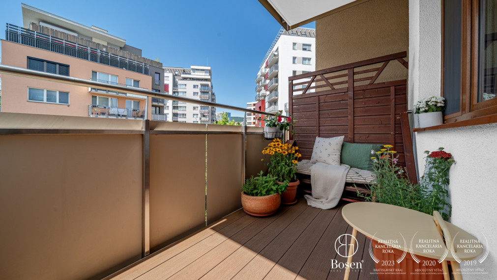 PREDANÉ - BOSEN | Harmonický 3-IZBOVÝ byt s priestranným balkónom, Projekt RINZLE – KADNÁROVÁ, BA - Rača, 76 m2