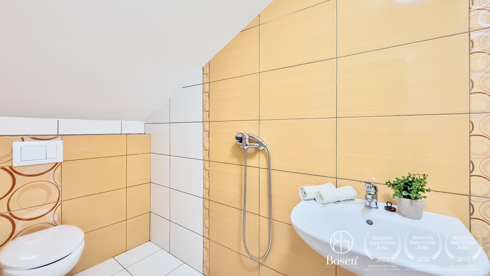 BOSEN | Rekreačná chalupa, penzión s bazénom, Ľuboreč