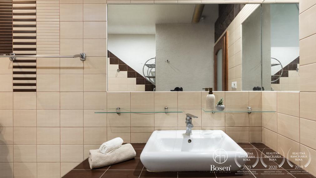 BOSEN | Zariadený 2-izb byt 61 m2 vhodný ako investícia - Miletičova ul.