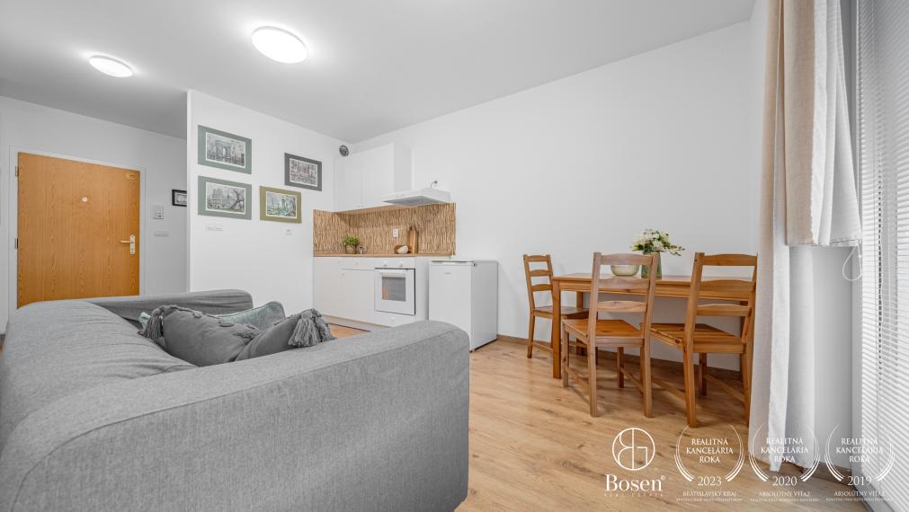 Bosen | Útulný a kompletne zariadený 1-izbový byt s terasou v projekte Arboria - Trnava