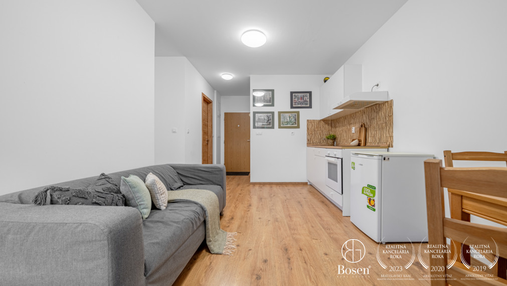 Bosen | Útulný a kompletne zariadený 1-izbový byt s terasou v projekte Arboria - Trnava
