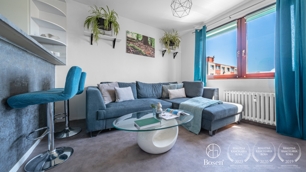 REZERVOVANÉ - BOSEN | Zariadený 2i byt v pokojnej časti BA - Dúbravka, Drobného