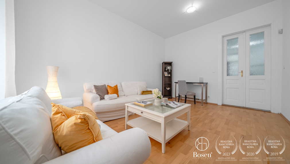 Bosen | Komfortný 2-izbový byt v srdci Starého Mesta – Sládkovičova ulica, 72 m²