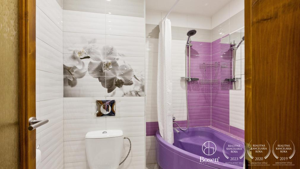 BOSEN | REZERVOVANÉ | Slnečný 2 izbový byt s balkónom a klimatizáciou na sídlisku Juh