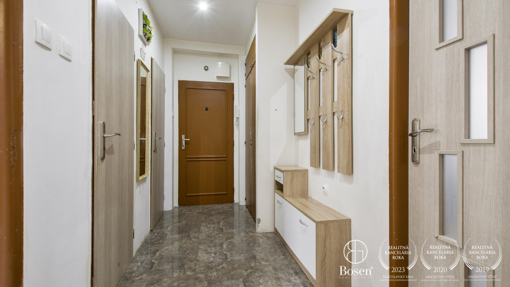 PREDANÉ! BOSEN I 3 izbový kompletne zrekonštruovaný byt v meste Šaštín - Stráže