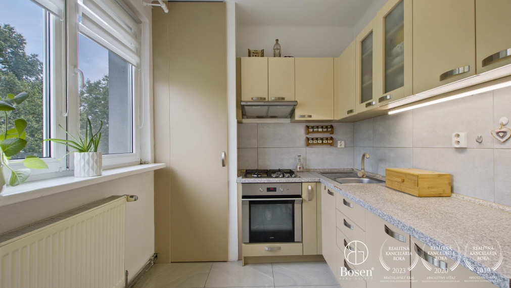 PREDANÉ! BOSEN I 3 izbový kompletne zrekonštruovaný byt v meste Šaštín - Stráže