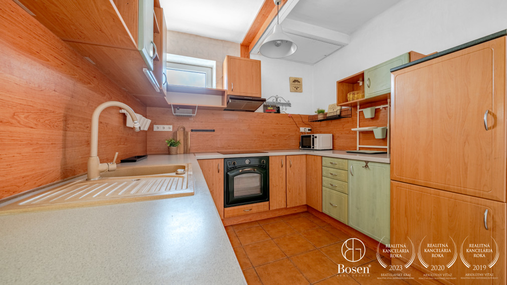 BOSEN | 6 izbový rodinný dom v centre Dunajskej Stredy, 378 m2