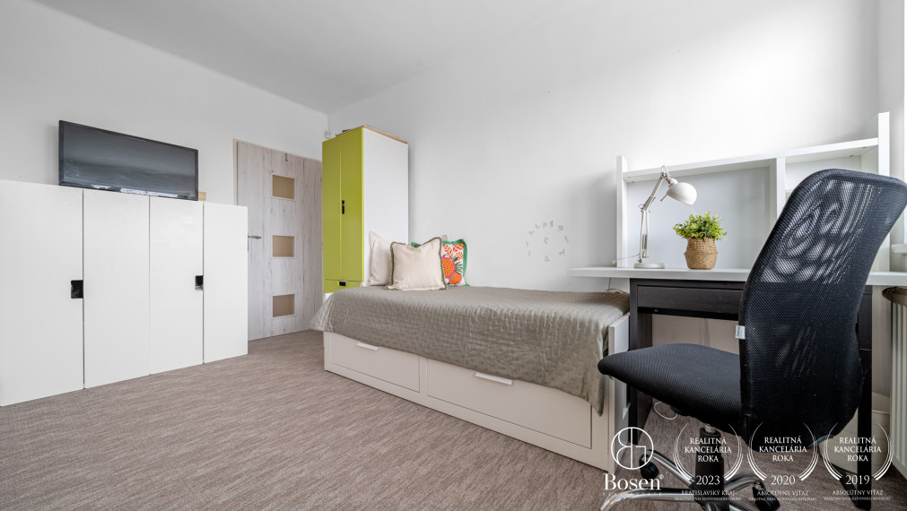 BOSEN | 6 izbový rodinný dom v centre Dunajskej Stredy, 378 m2