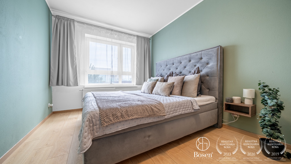 PREDANÉ - BOSEN | Príjemný 3-izb, byt s balkónom a 2 parkovacími miestami v Senec Gardens, 98 m²