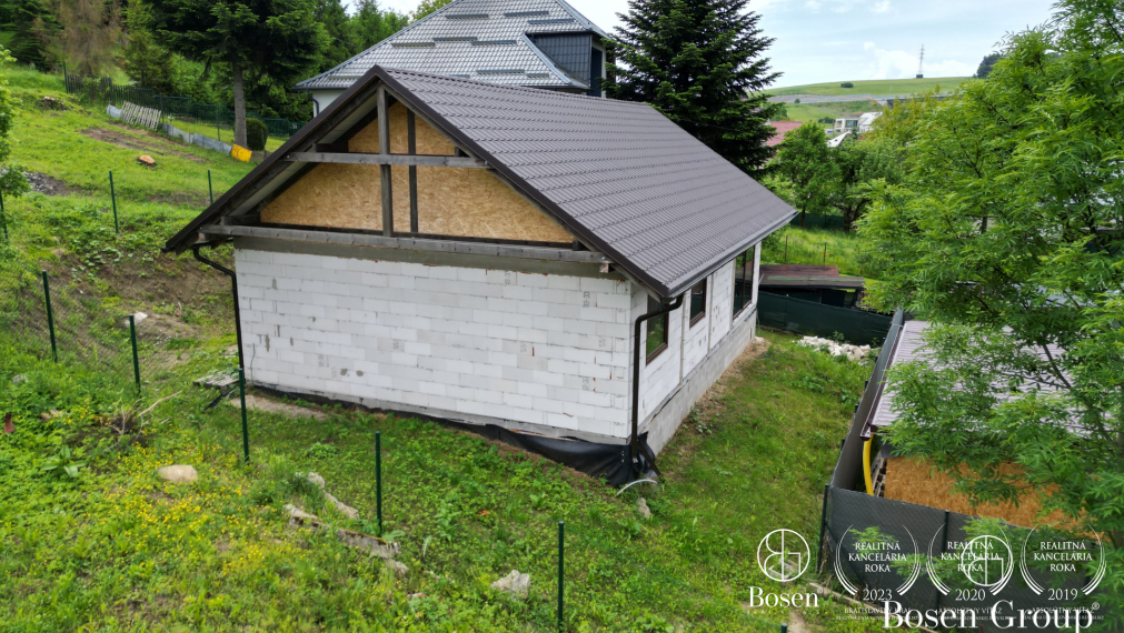 Bosen Realicity / Novostavba 4 izbového domu 15 minút od Žiliny