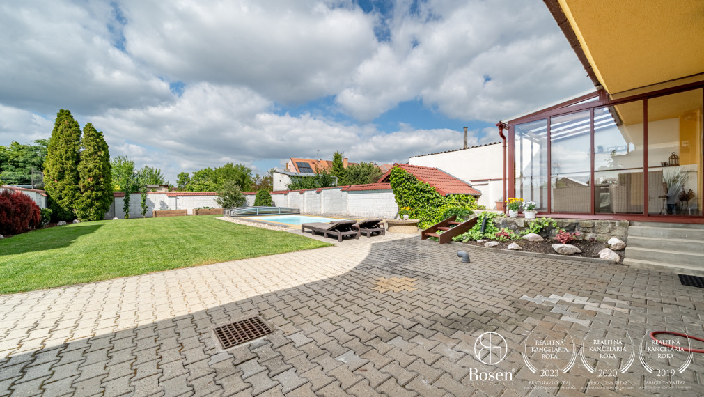 Bosen Realicity | 5 a viac izb. RD s fitness a wellness, Skalica