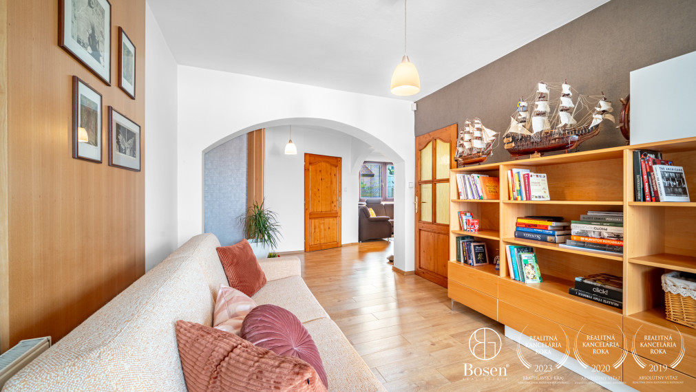 Bosen Realicity | 5 a viac izb. RD s fitness a wellness, Skalica