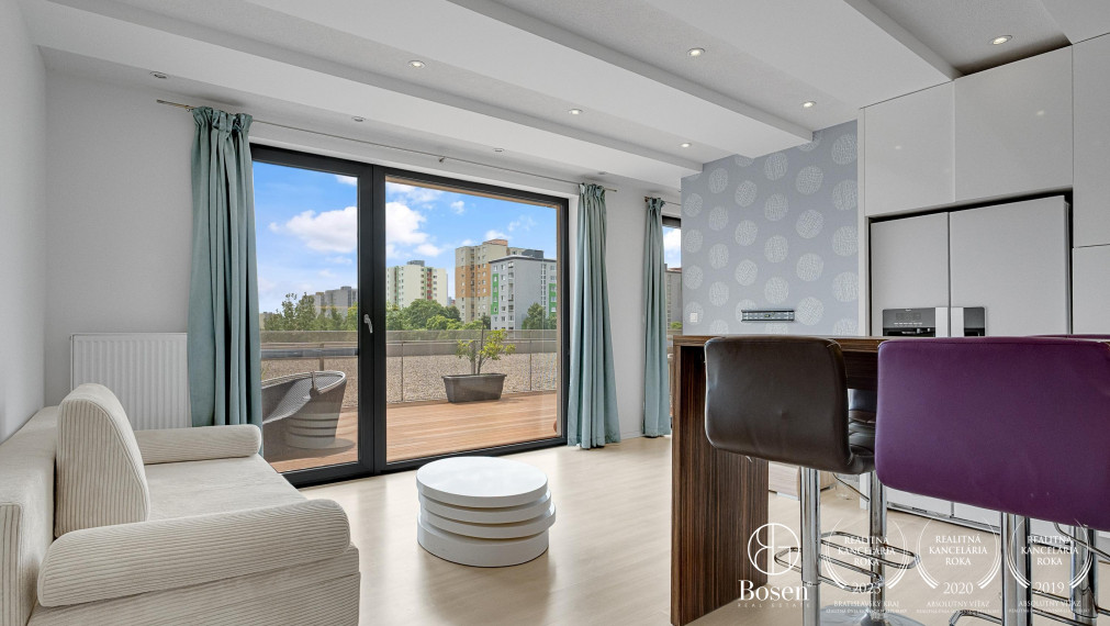 BOSEN | Na prenájom 3 izbový byt Petržalka City, terasa 40m2