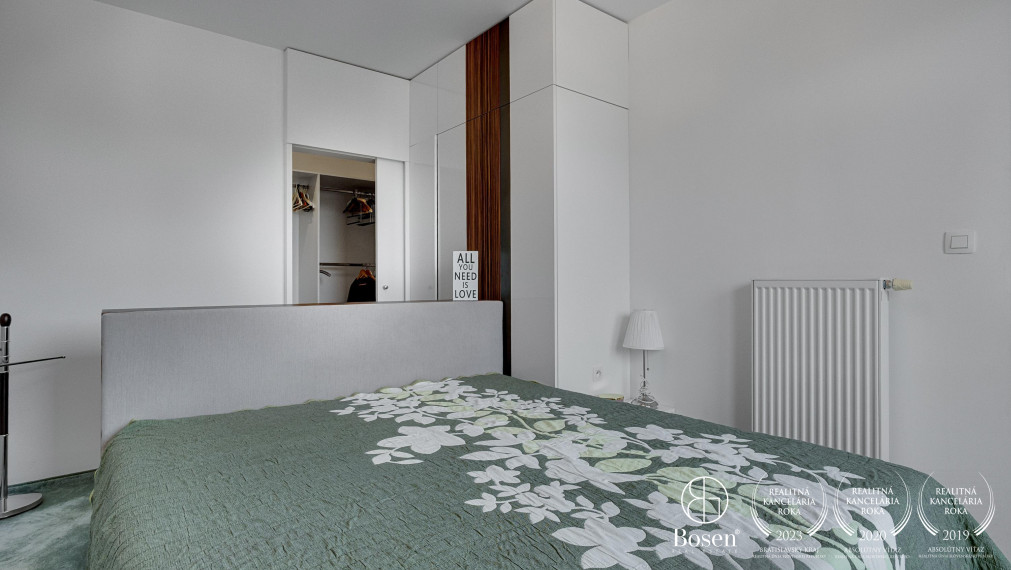 BOSEN | Na prenájom 3 izbový byt Petržalka City, terasa 40m2