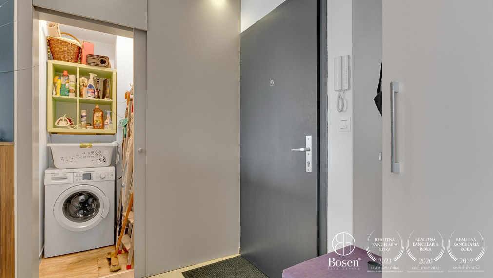 BOSEN | Na prenájom 3 izbový byt Petržalka City, terasa 40m2