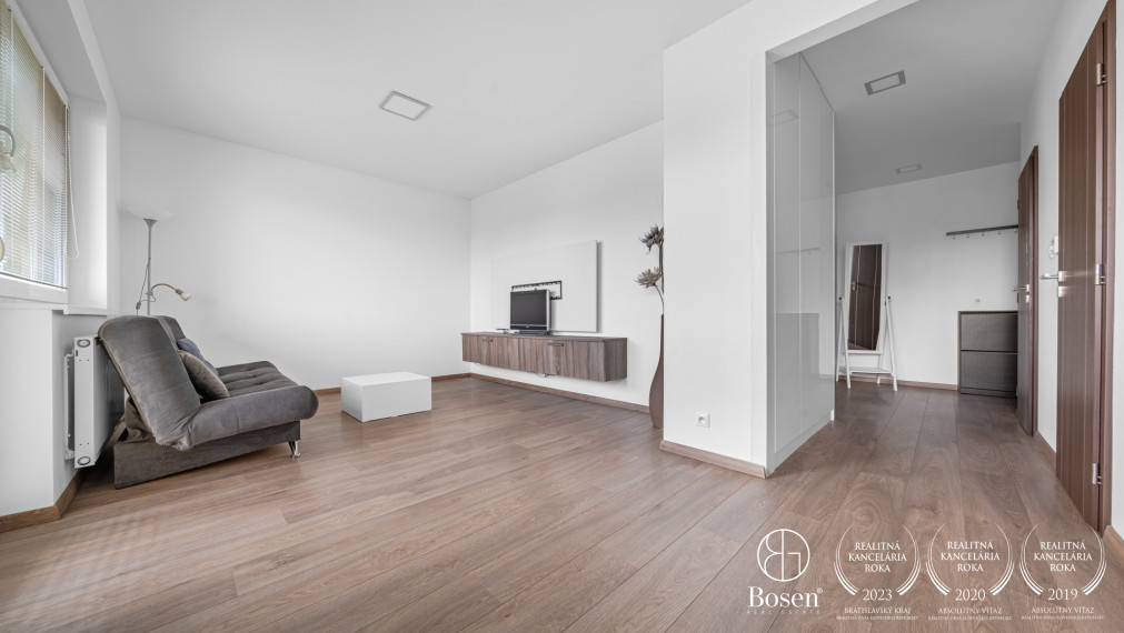 BOSEN|2 izbový byt vrátane parkovacieho miesta v centre, Pribinova ulica, Malacky