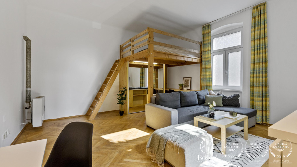 BOSEN | REZERVOVANÝ_Jednoizbový byt v obľúbenom Zehnhause, Staré mesto, Palárikova, 47.72 m2