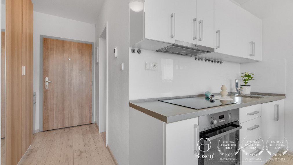 REZERVOVANÉ: BOSEN | Zariadený 1 izb. byt, Nová dedinka, 28 m2