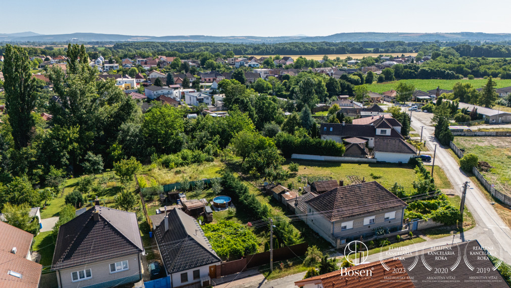BOSEN | Stavebný pozemok v tichej lokalite, Platanová-Bučany