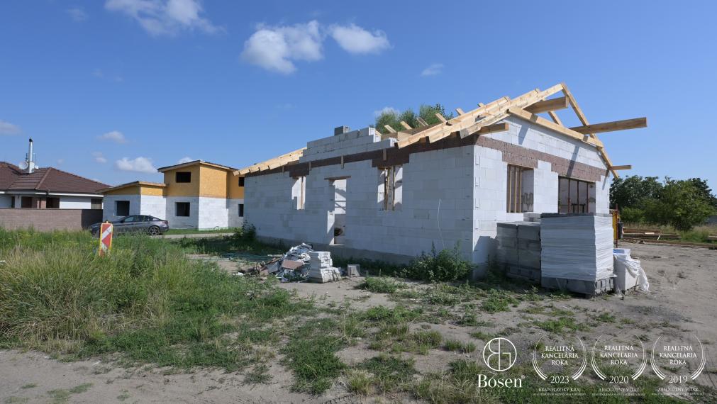 BOSEN | Novostavba 4 izbového rodinného domu v obci Gajary
