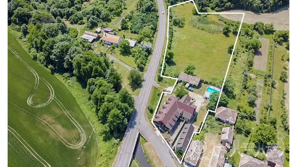 BOSEN | Rekreačná chalupa, penzión s bazénom, Ľuboreč