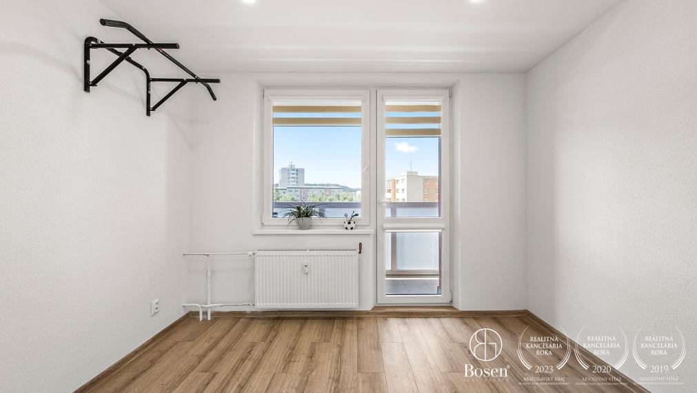 BOSEN |Moderný, zrekonštruovaný 4 izb. byt s 2 balkónmi