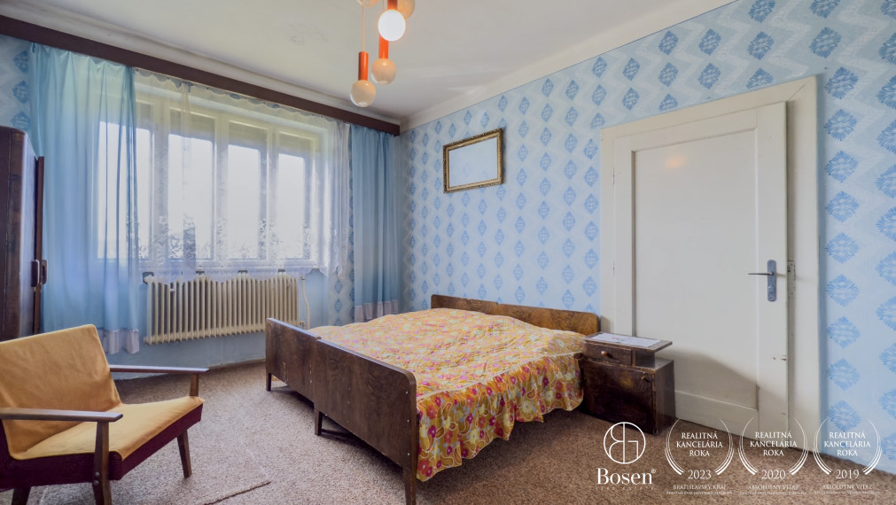 BOSEN | Rezervované, Rodinný dom, Buzitka, 1334m2.