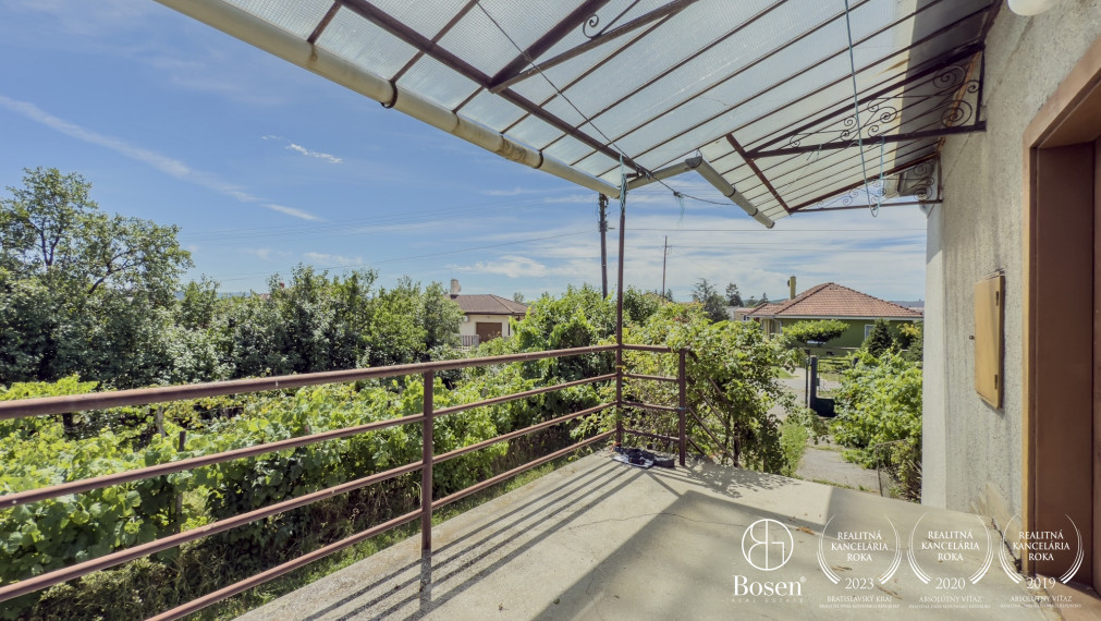 BOSEN | Rezervované, Rodinný dom, Buzitka, 1334m2.