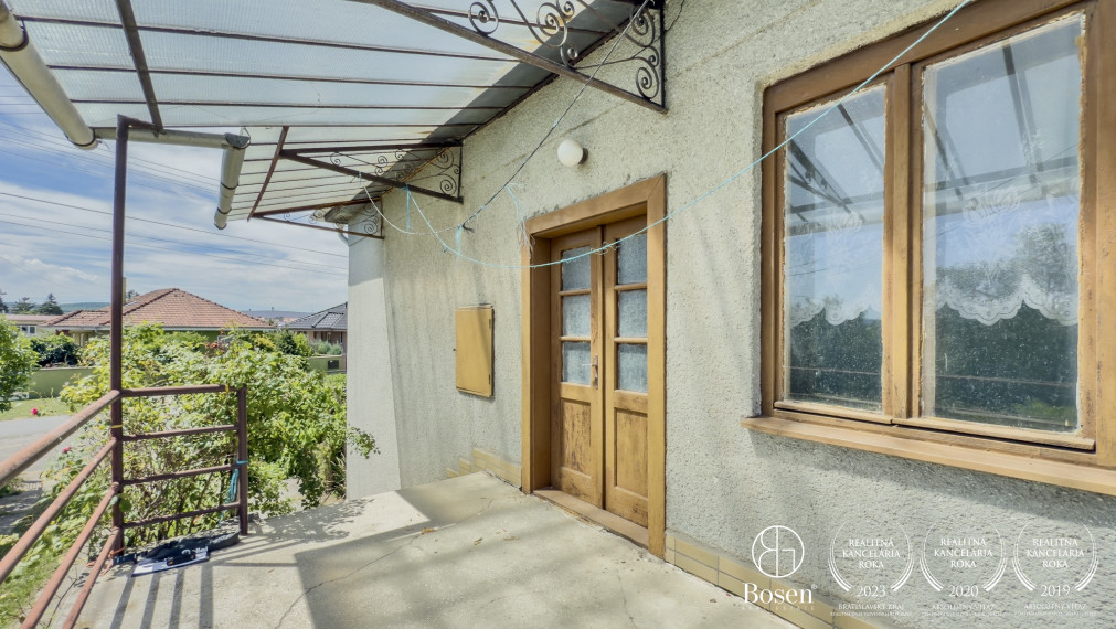 BOSEN | Rezervované, Rodinný dom, Buzitka, 1334m2.