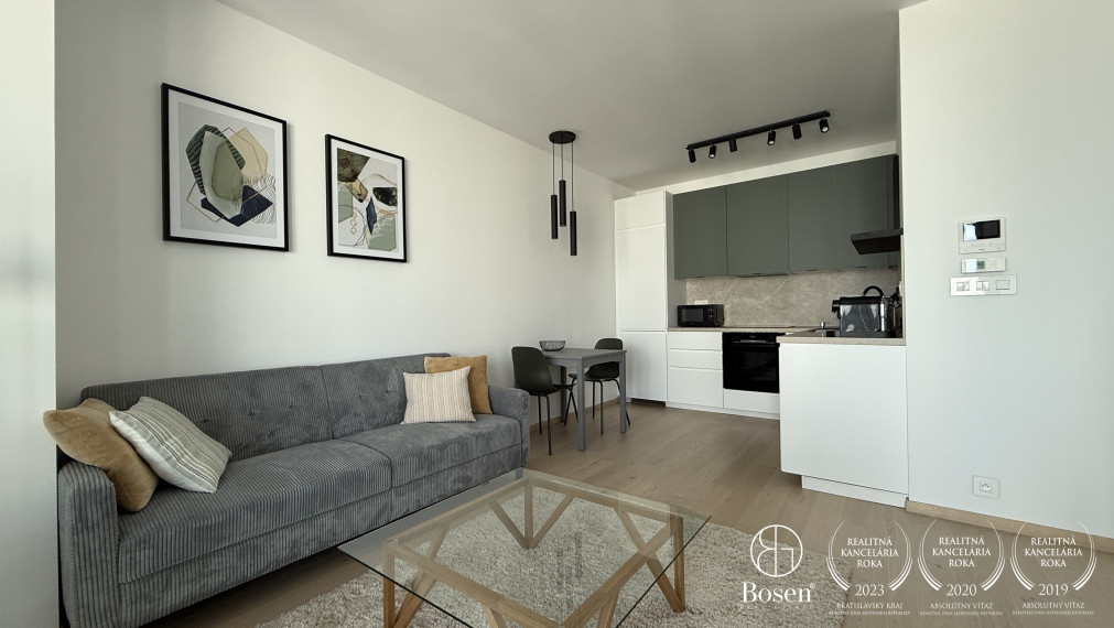 BOSEN | 2 izb.byt s loggiou na 17. poschodí v projekte EUROVEA TOWER, Pribinova, 60 m2