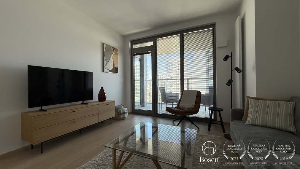 BOSEN | 2 izb.byt s loggiou na 17. poschodí v projekte EUROVEA TOWER, Pribinova, 60 m2