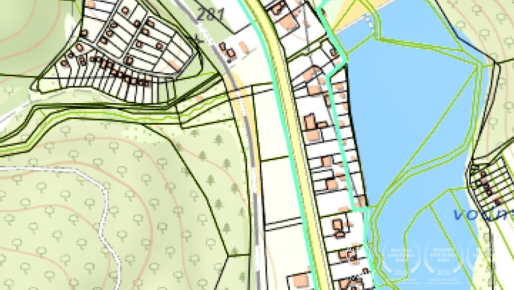 BOSEN | Chata blízko vodnej nádrže, Šiatorská Bukovinka.