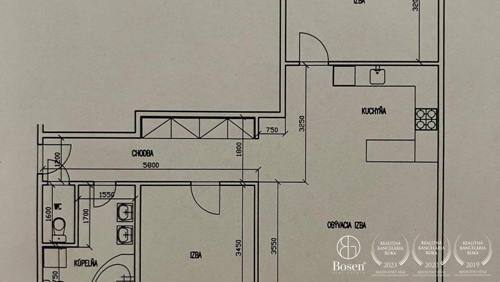 REZERVOVANÉ - BOSEN | Príjemný 3-izb, byt s dvomi balkónmi a 2 parkovacími miestami v obci Kaplna, 70 m²