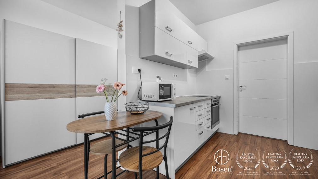 BOSEN| 1 izbový byt s parkovacím miestom, Rohožník