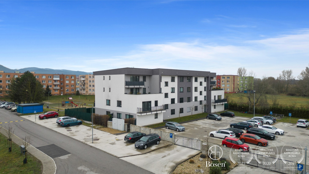 BOSEN| 1 izbový byt s parkovacím miestom, Rohožník