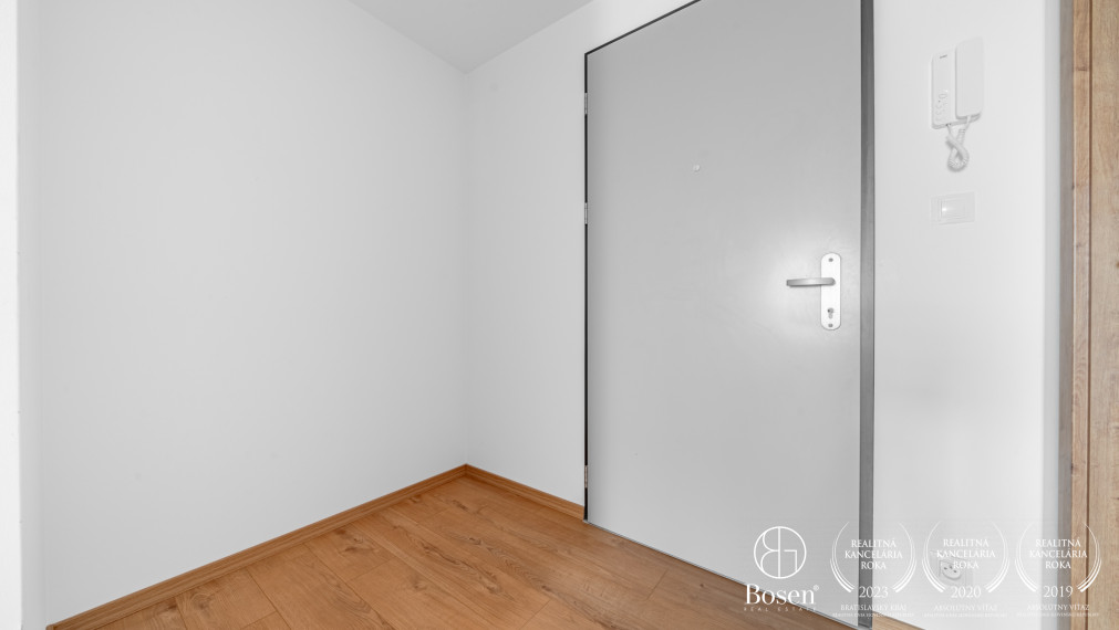 BOSEN | Moderný 2 izbový apartmán s výhľadom na Kamzík, Danubius One