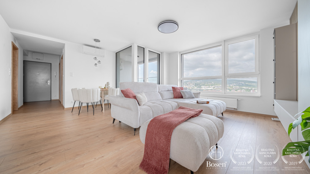 BOSEN | Moderný 2 izbový apartmán s výhľadom na Kamzík, Danubius One