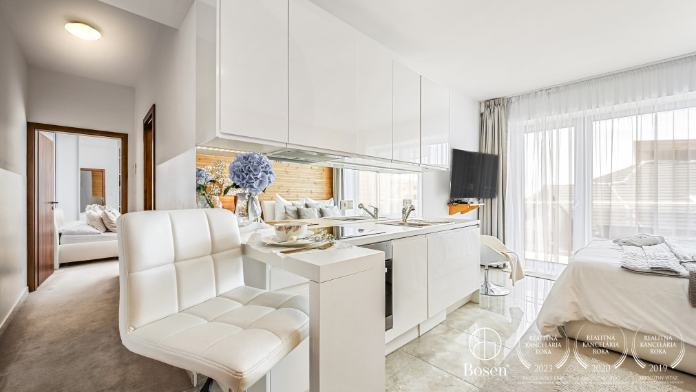 BOSEN | kompletne zariadený 2-izbový apartmán s loggiami v HREBIENOK RESORT, Starý Smokovec – Vysoké Tatry, 56,29m2