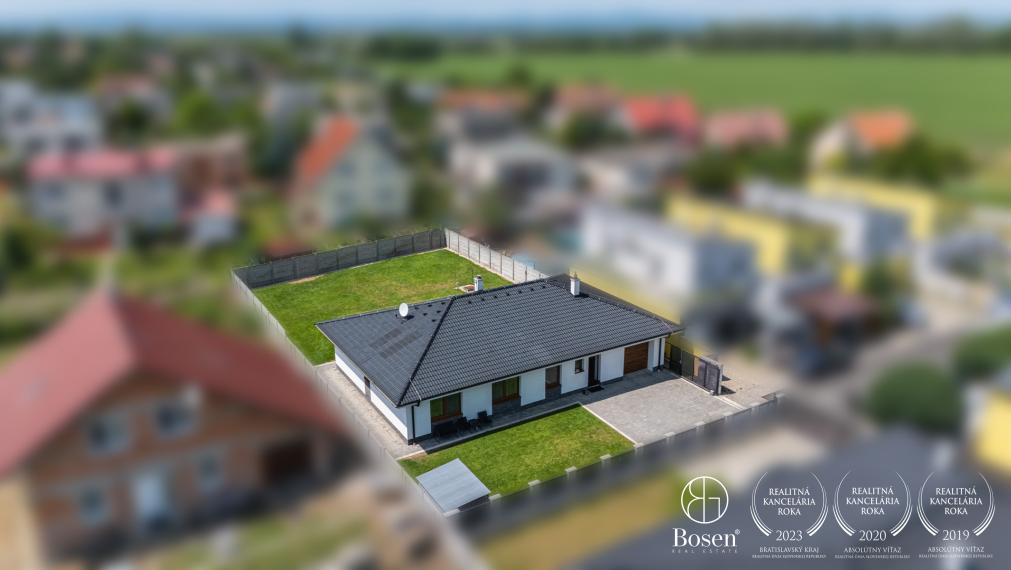 BOSEN | 5-izbový rodinný dom s dvojgarážou, Kráľová pri Senci
