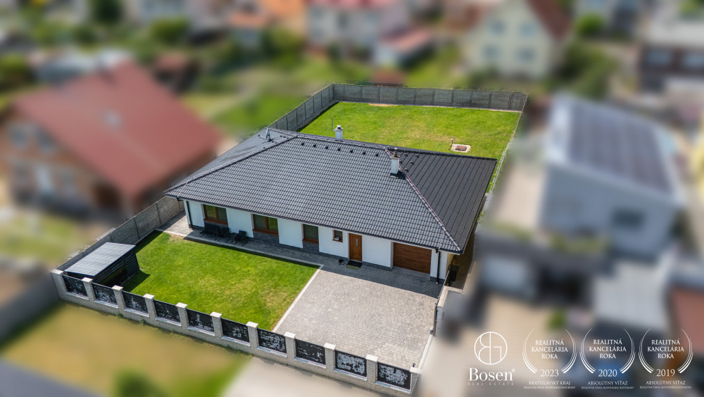 BOSEN | 5-izbový rodinný dom s dvojgarážou, Kráľová pri Senci