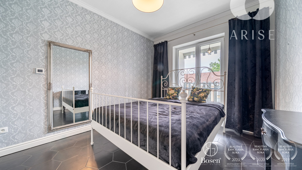 ARISE | Moderný 3-izbový byt s vlastnou garážou - Nováky