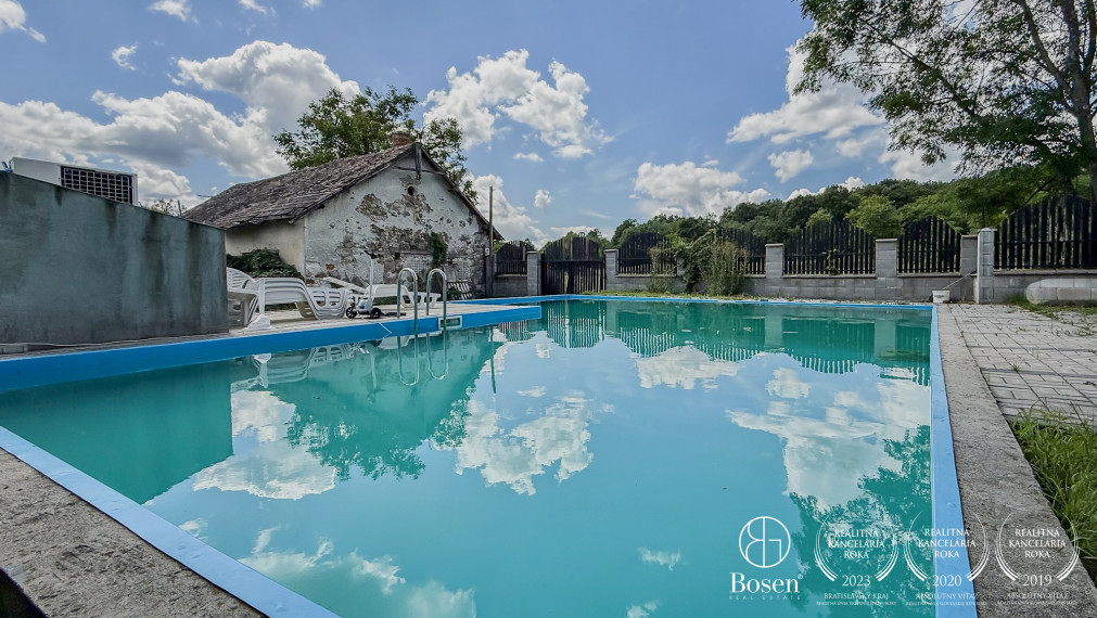 BOSEN | Rekreačná chalupa, penzión s bazénom, Ľuboreč