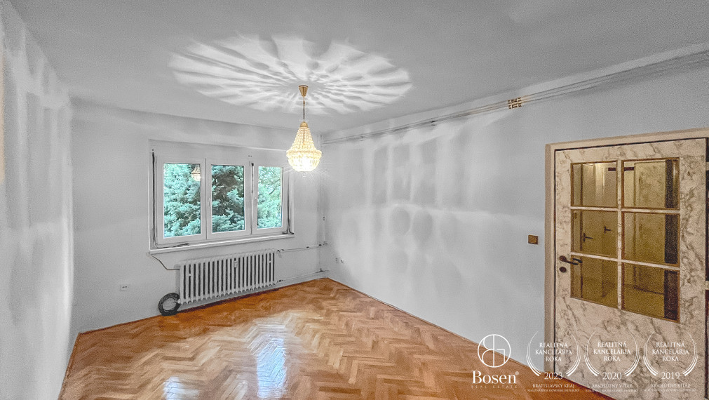 LOYALTERS | 2 izbový byt v centre Kremnice - nová cena