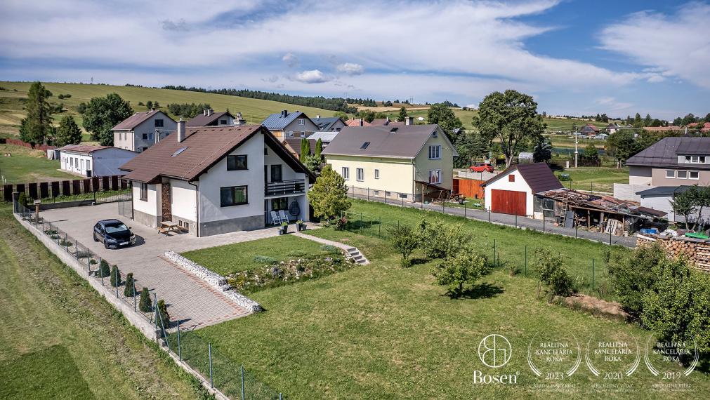 BOSEN | Idylický rodinný dom na okraji Šuňavy