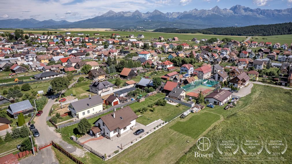 BOSEN | Idylický rodinný dom na okraji Šuňavy