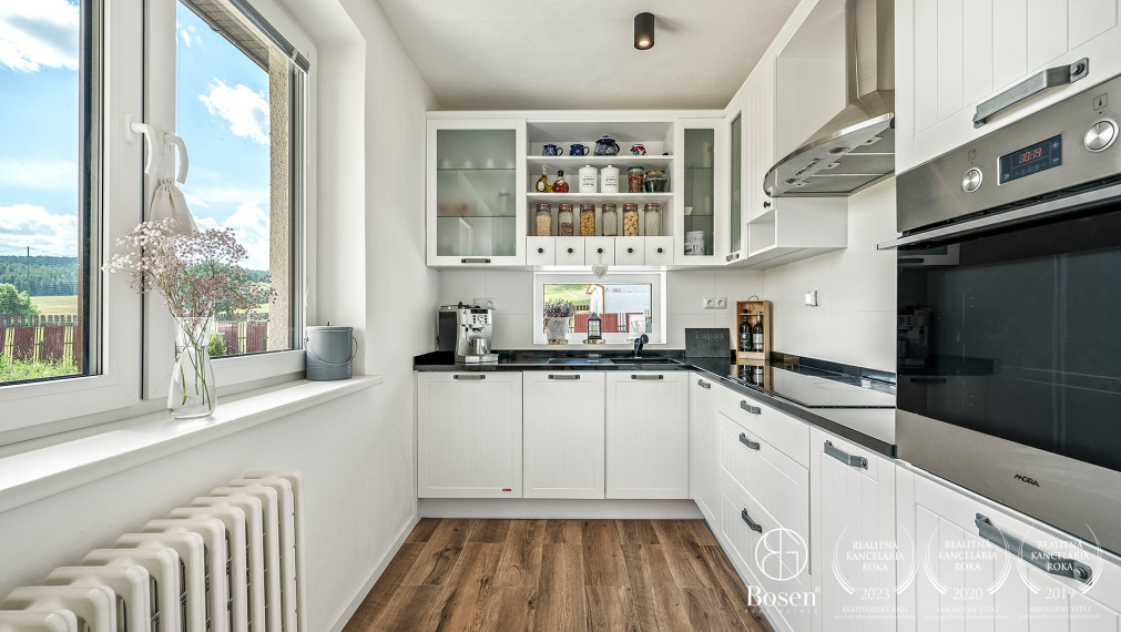 BOSEN | Idylický rodinný dom na okraji Šuňavy