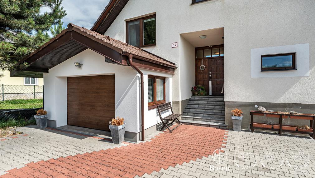 BOSEN | Idylický rodinný dom na okraji Šuňavy